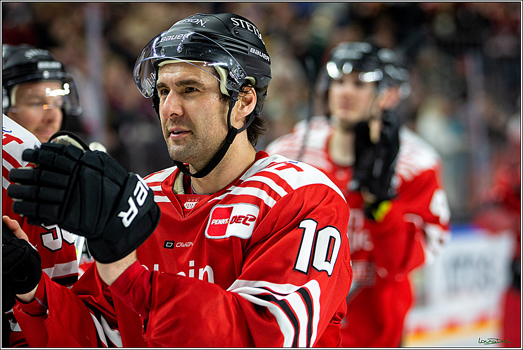 PENNY DEL; Koelner Haie- Straubing Tigers; Koeln, 28.12.2022